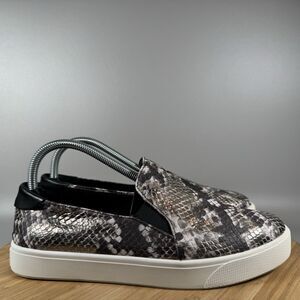 Cole‎ Haan Grand Series Slip On Shoes Womens 8.5 Sneakers Gray Snake Leather